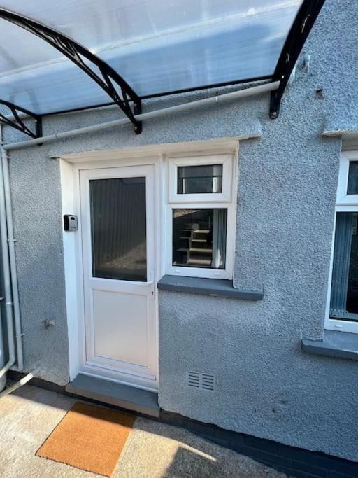 Welsh Getaway Home No 2 - 10 Mins To Bike Park Wales Merthyr Tydfil Exterior foto