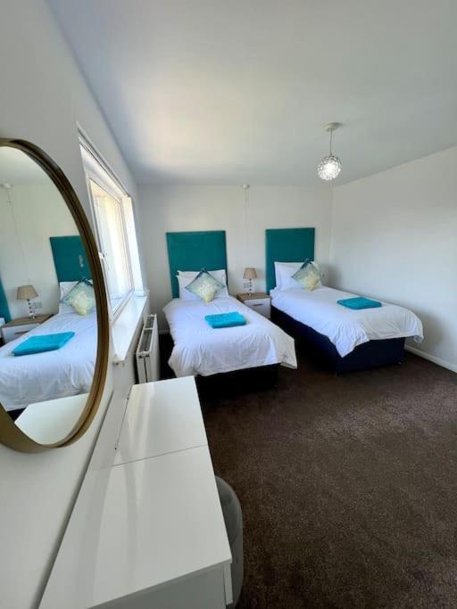 Welsh Getaway Home No 2 - 10 Mins To Bike Park Wales Merthyr Tydfil Exterior foto